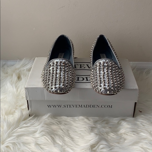 STEVE MADDEN SPIKED Loafers - Picture 4 of 4